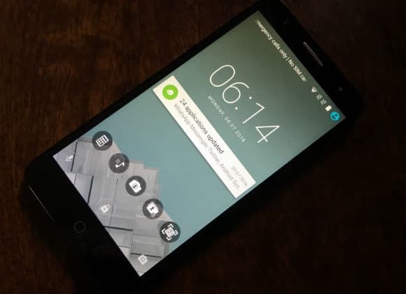 Смартфон TCL 560 предназначен для индийского рынка