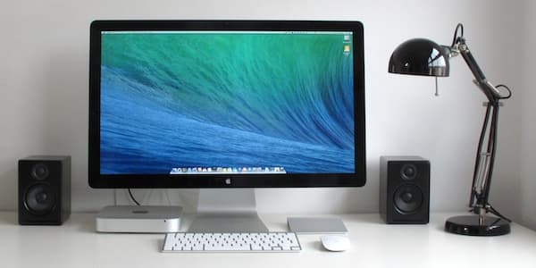 Apple наделила новый монитор Thunderbolt Display собственным графическим процессором