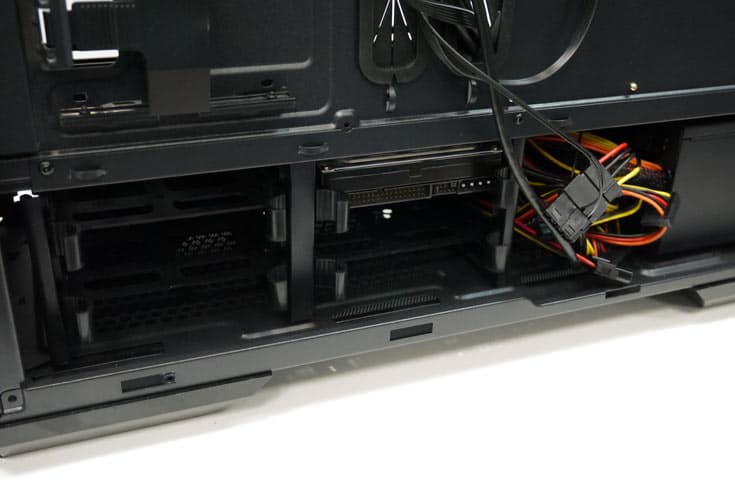 Цену Chieftec SP01 пока просили не называть