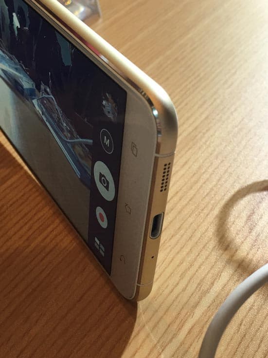 смартфон Asus ZenFone 3