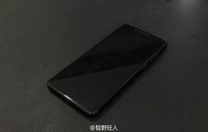 Опубликованы новые фотографии и характеристики смартфона LeEco Le Dual 3