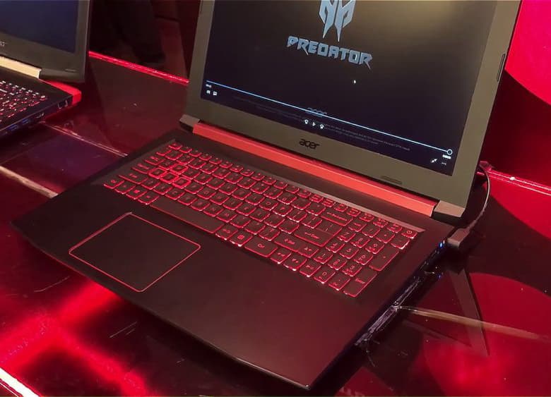 Это первый случай, когда в готовом компьютере замечен процессор Intel Core восьмого поколения