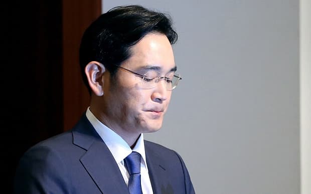 Вице-президента Samsung приговорили к тюремному заключению сроком на 5 лет
