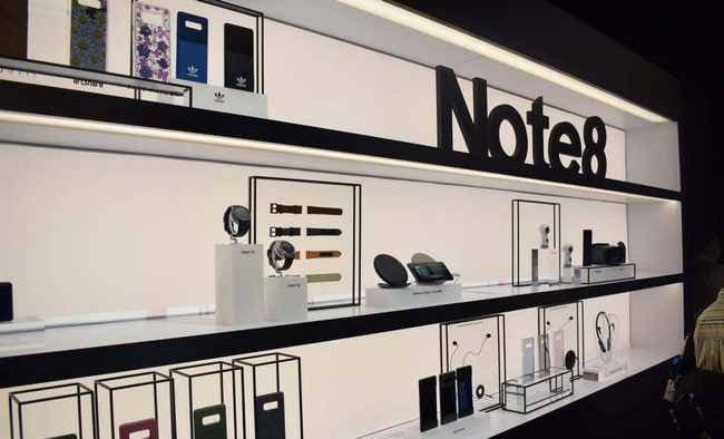 Аксессуары для смартфона Samsung Galaxy Note8 пользуются большей популярностью, чем для Galaxy Note7 в свое время