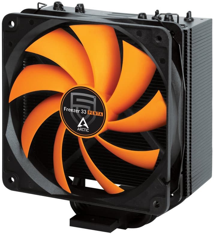 Через основание Freezer 33 Penta проходят четыре медные тепловые трубки