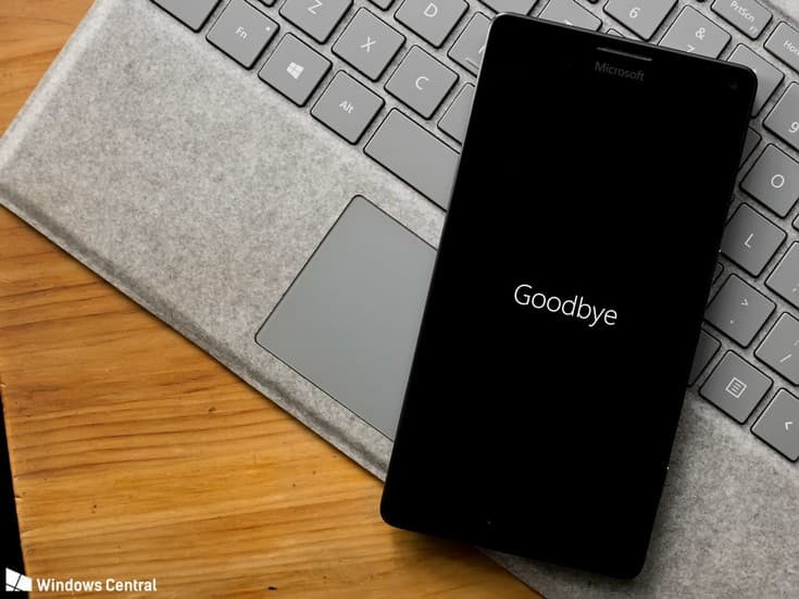 Microsoft работает над Andromeda OS