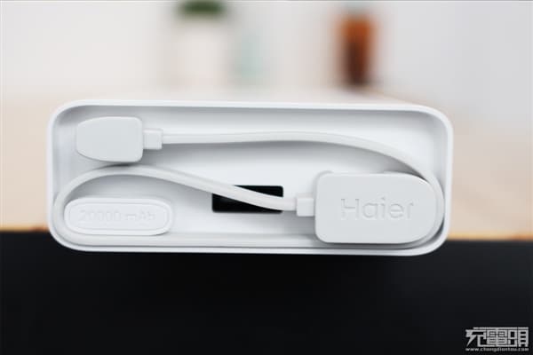 Haier представила внешний аккумулятор емкостью 20 000 мА•ч с поддержкой двухсторонней быстрой зарядки