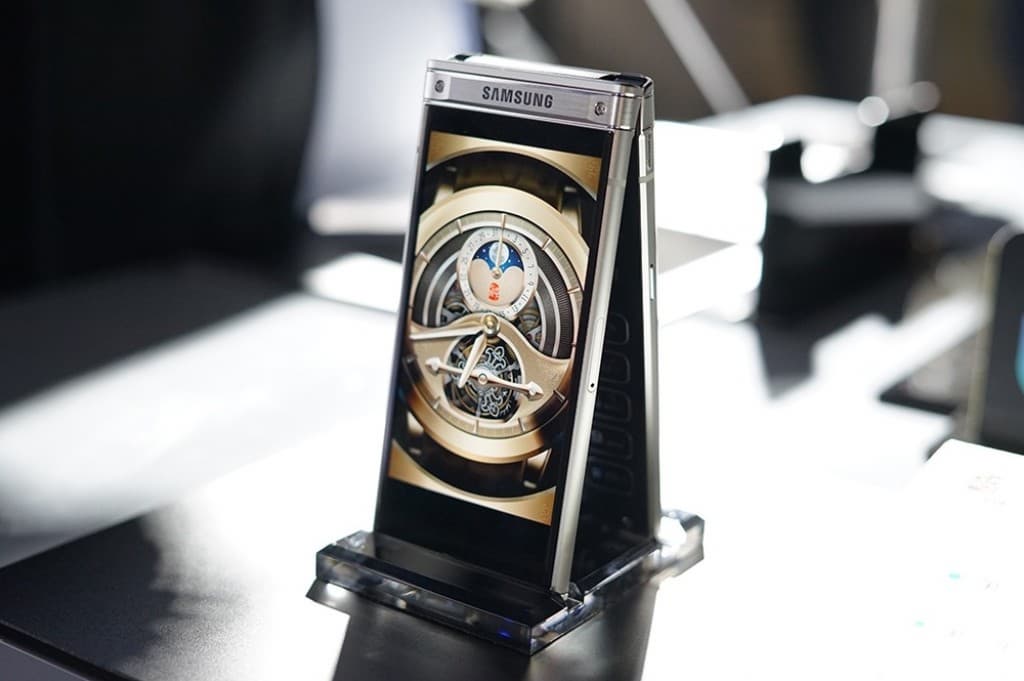 Диафрагма F/1,5 — максимальная среди объективов камер, используемых в смартфонах