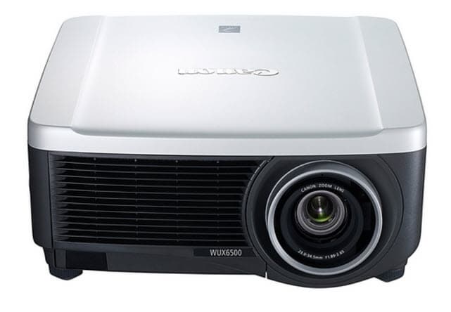 Canon представила проектор XEED WUX6500, широкоугольный объектив для проекторов LX и презентер PR500-R