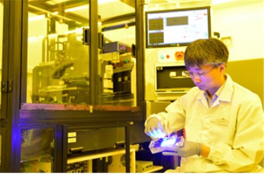 Институт планирует предоставить лицензию южнокорейской компании Lumens