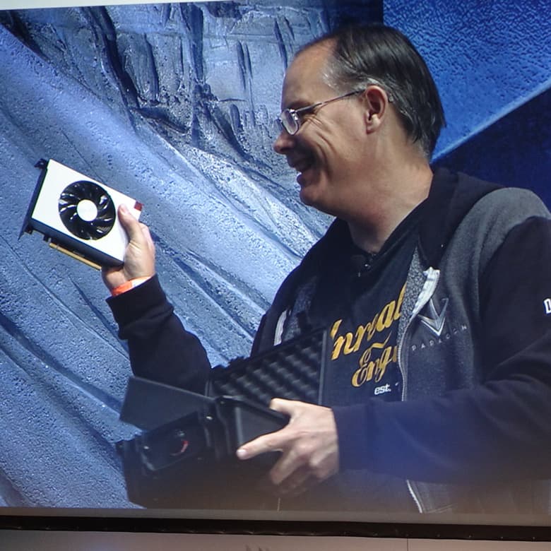 В оформлении RX Vega Nano прослеживается сходство с моделью RX Vega 64 Limited Edition