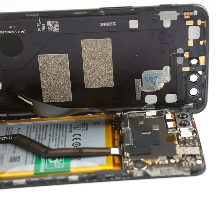 Аналитики DRAMeXchange ожидают, что в этом квартале мобильная память DRAM продолжит дорожать