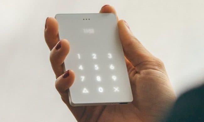 Минималистский телефон Light Phone стоимостью $150 может лишь совершать и принимать звонки