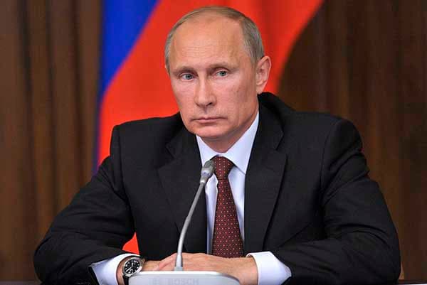 Владимир Путин подписал указ о запрете анонимности в Сети