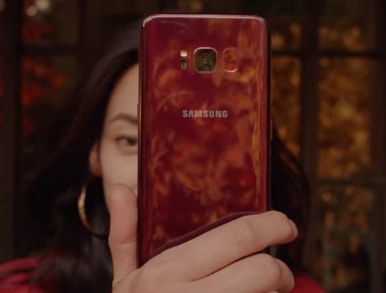Смартфон Samsung Galaxy S8 стало доступен в цвете Burgundy Red