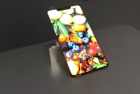 BOE показала сгибающиеся дисплеи AMOLED