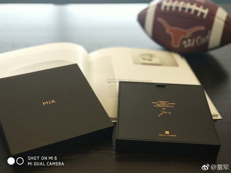 Началось массовое производство смартфона Xiaomi Mi Mix 2, опубликовано фото упаковки
