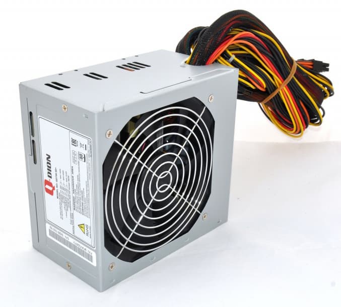 Производитель называет блоки питания Q-DION «квинтэссенцией практичности и прагматичности»