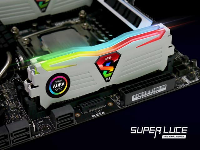 Модули памяти GeIL Super Luce RGB Sync оснащены полноцветной подсветкой