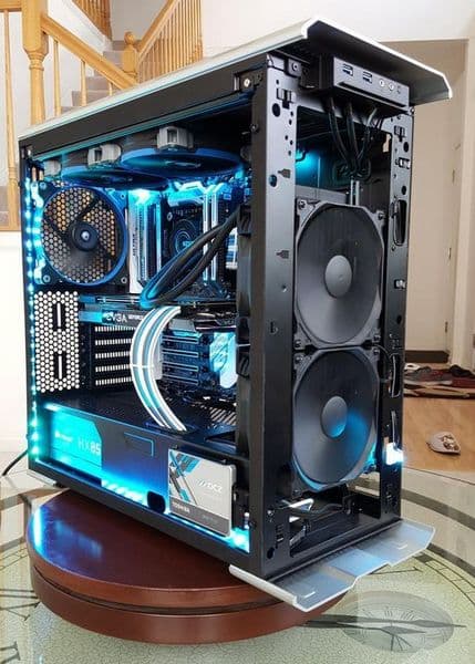 Игровые мониторы показали рост продаж на 114%