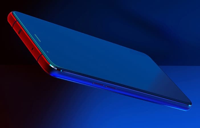 Смартфон Hisense A2 Pro, оснащенный двумя дисплеями, составит конкуренцию YotaPhone 3