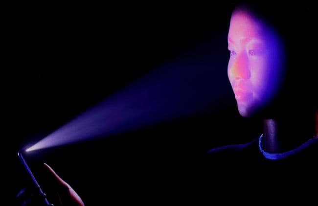 Система Face ID в iPhone X узнает вас даже в солнцезащитных очках и неприятно удивит воров