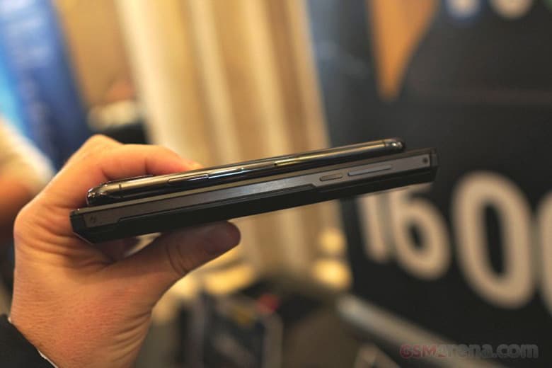 На MWC 2018 показан лишь прототип устройства