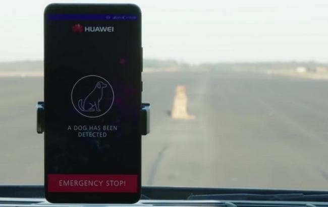 Смартфон Huawei Mate 10 Pro использовали для управления автомобилем Porsche Panamera