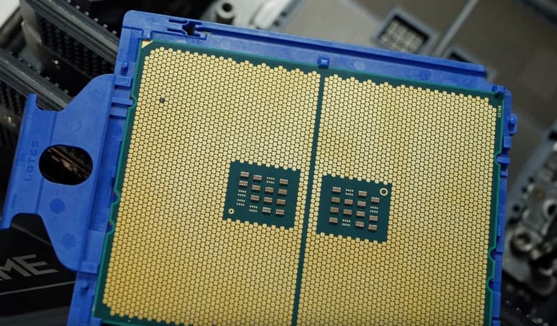 CPU Epyc, в теории, возможно запустить на платах для Ryzen Threadripper