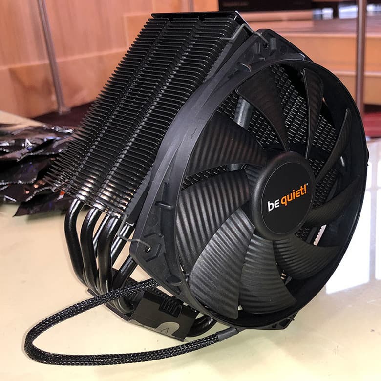 На рынке оба изделия должны появиться во втором квартале