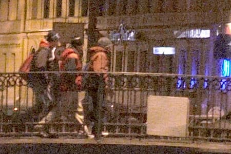 Фрагмент изображения с большим количеством шумов