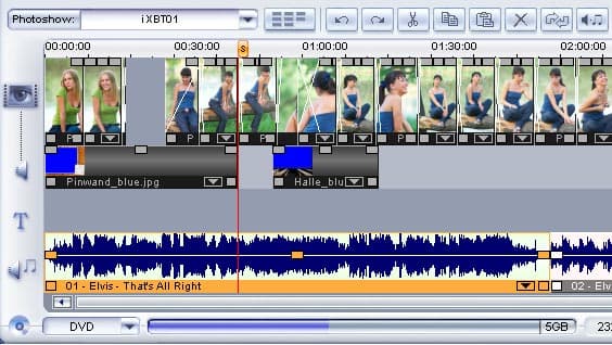 PhotoStory on CD & DVD, фрагмент панели Timeline, на которой отображается структура слайд-шоу