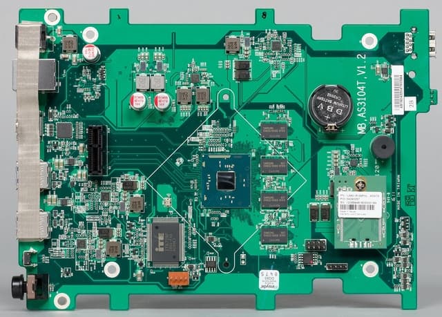 Конструкция накопителя Asustor AS3202T