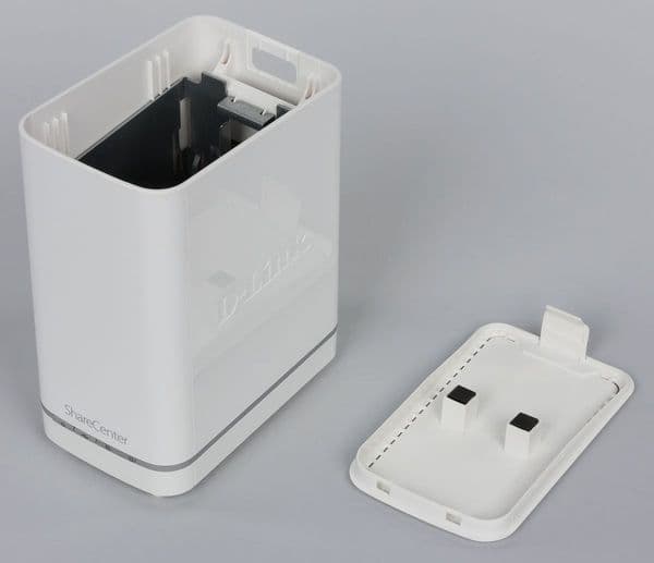 Конструкция D-Link DNS-327L