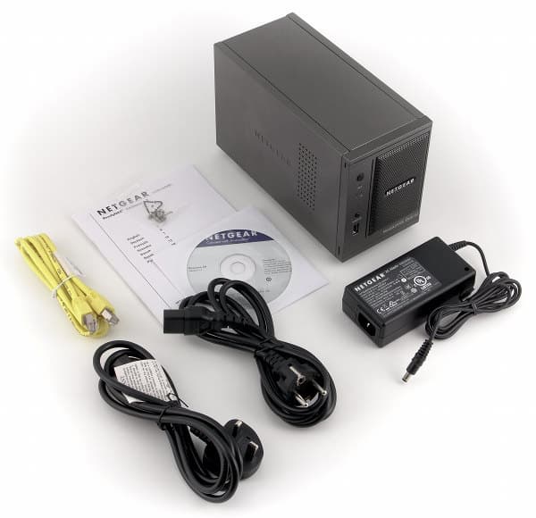 Комплект поставки Netgear ReadyNAS Duo v2