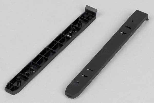 Элементы крепления дисков в QNAP TAS-168