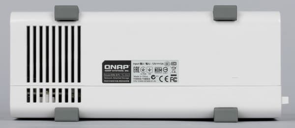 Внешний вид QNAP TS-251C