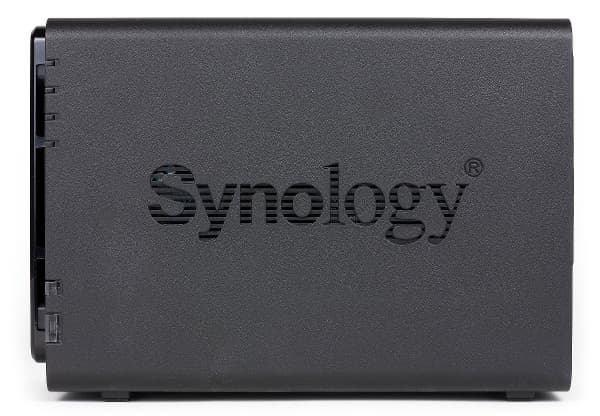 Внешний вид Synology DS214play