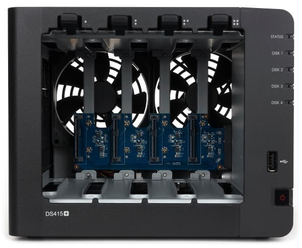 Внешний вид Synology DS415+