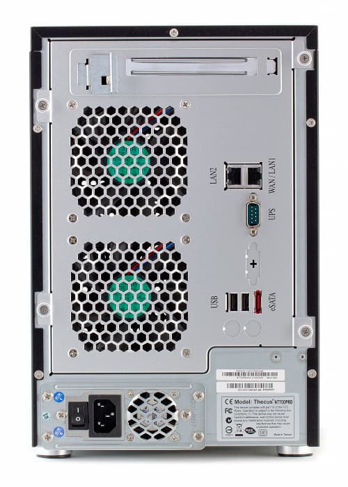 Thecus N7700 Pro, задняя панель