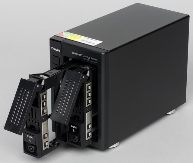 Сборка сетевого накопителя Thecus W2810Pro