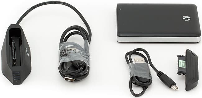 Портативный внешний винчестер Seagate FreeAgent GoFlex Pro