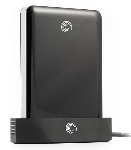 Портативный внешний винчестер Seagate FreeAgent GoFlex Pro