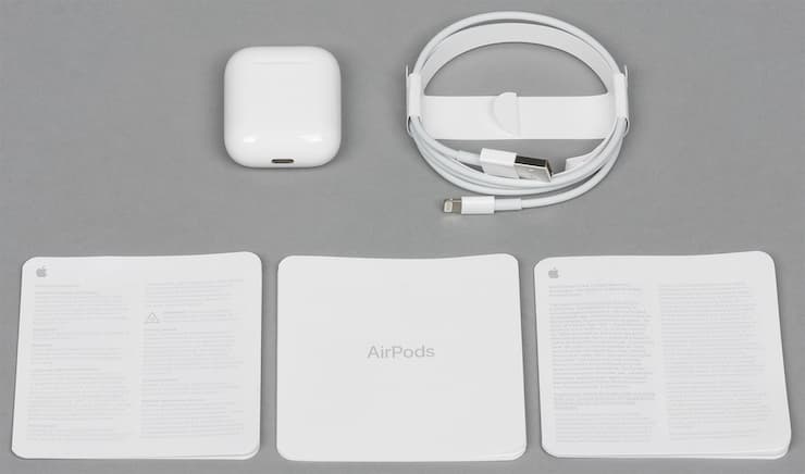 Беспроводные наушники Apple AirPods