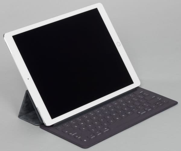 Apple Smart Keyboard