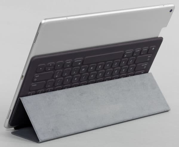 Apple Smart Keyboard