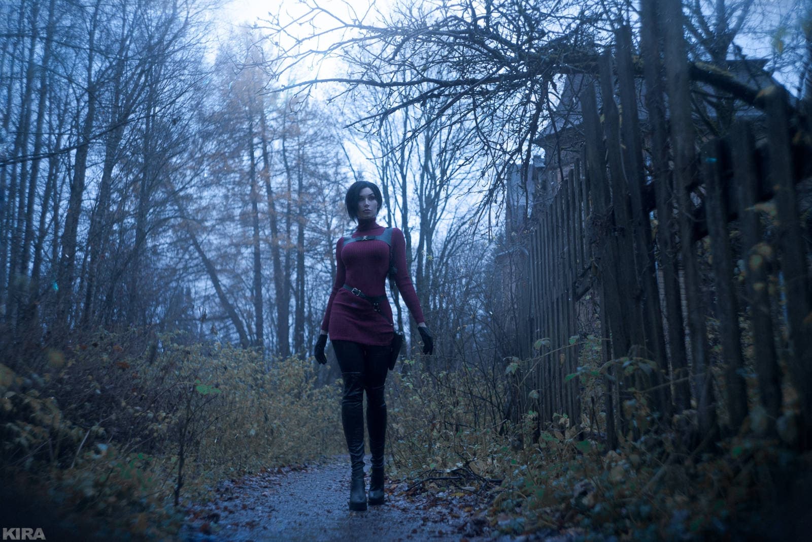 Photographer: KIRA photoarts. Cosplayer: Kristina Rein as Ada Wong