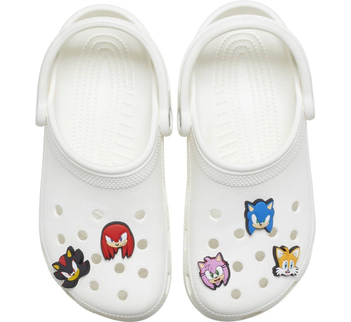 Права на изображения принадлежат SEGA и Crocs