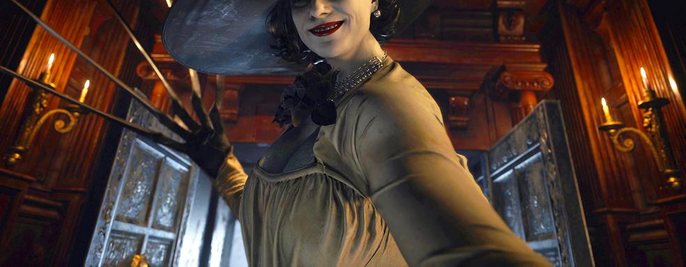 Realistic – Lady Dimitrescu from Resident Evil Village cosplay performed by the tallest supermodel