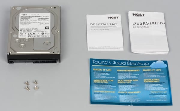 Комплект поставки HGST Deskstar NAS